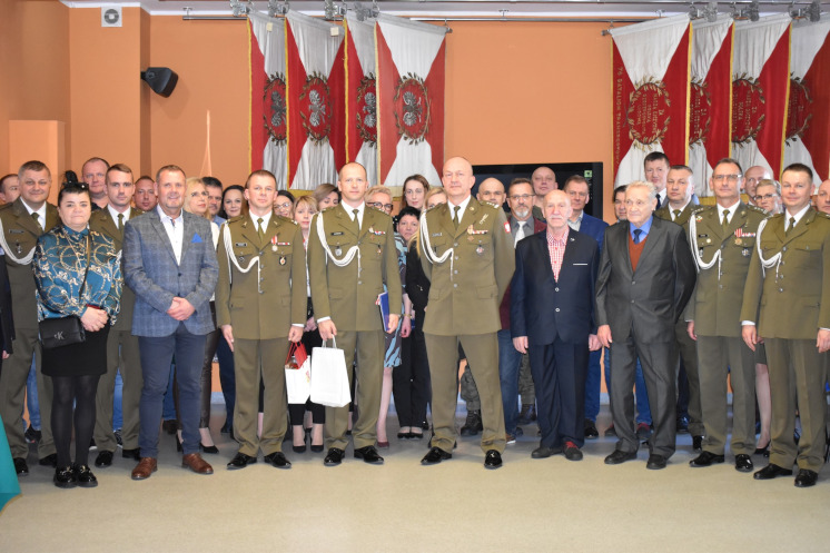 Ilustracja do informacji: Wizyta w Wojskowym Centrum Rekrutacji w Żaganiu